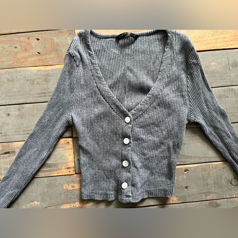 Cropped sweater